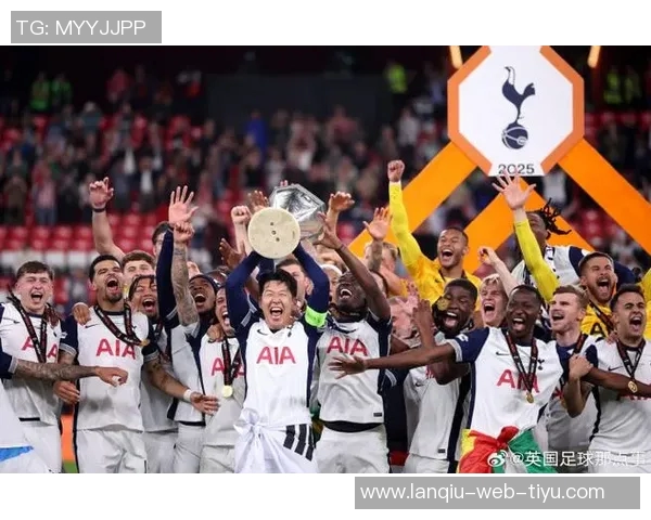 吉拉迪兴奋谈首发机会罗马全力以赴争夺欧联杯冠军 吉拉迪兴奋谈首发机会罗马全力以赴争夺欧联杯冠军