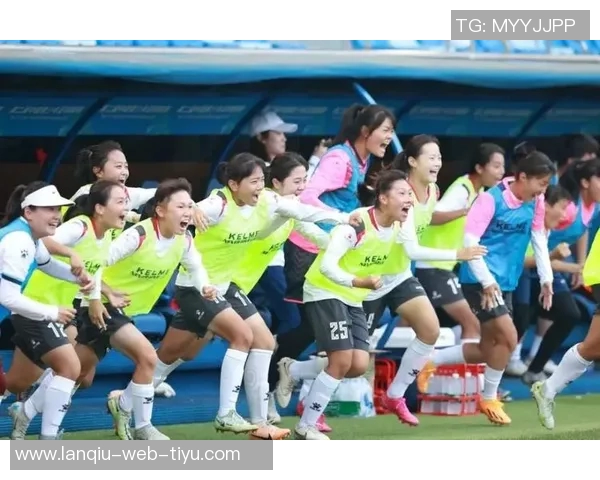 长春女足球员谈足协杯夺冠意义彰显吉林省的足球精神与荣耀